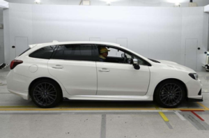 2016 Subaru Levorg 2.0l Turbo Sti - 296 Bhp Auto in White — image 5