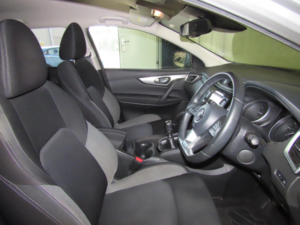2018 Nissan Qashqai 1.2 Dig-T N-Connecta Euro 6 (s/s) 5dr in Silver — image 6