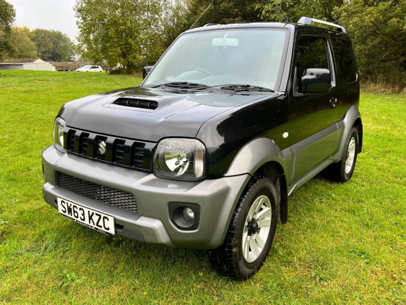 2014 Suzuki Jimny 1.3 Sz4 Estate in Black — image 1