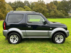 2014 Suzuki Jimny 1.3 Sz4 Estate in Black — image 5