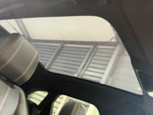 2019 Land Rover Range Rover Velar R-Dynamic Se in White — image 3