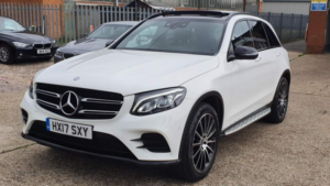 2017 Mercedes-Benz Glc 2.1 Glc250d Amg Line (premium Plus) G-Tronic 4matic Euro 6 (s/s) 5dr in White — image 4