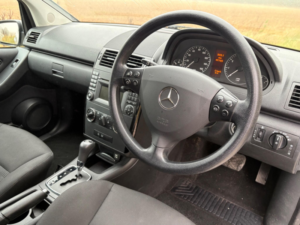 2009 Mercedes-Benz A Class 1.5 A150 Classic Se CVT 3dr in Silver — image 2