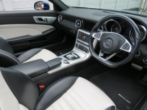 2016 Mercedes-Benz Slc Slc 200 Amg Line Roadster 9g Automatic * Two Tone Nappa Leather + Pan Roof + Air Scarf + Big Spec * in Blue — image 4