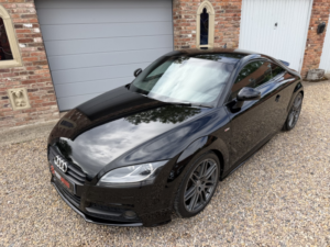 2014 Audi Tt 2.0 Tdi Black Edition in Black — image 2