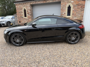 2014 Audi Tt 2.0 Tdi Black Edition in Black — image 4