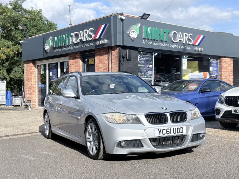 2011 BMW 3 Series 2.0 320d M Sport Touring in Silver — image 1