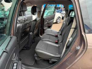 2014 Renault Grand Scenic 1.5 Dci Energy Dynamique Tomtom Euro 5 (s/s) 5dr in Bronze — image 5