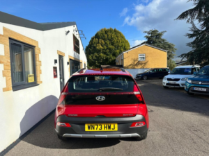 2023 Hyundai Bayon 1.0 T-Gdi Mhev Se Connect Dct Euro 6 (s/s) 5dr in Red — image 5