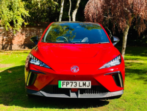 2024 MG Mg4 77kwh Trophy Extended Range Hatchback 5dr Electric Auto (245 Ps) in Red — image 5