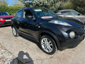 2013 Nissan Juke 1.6 Acenta in Black — image 2