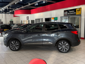 2018 Renault Kadjar 1.5 Signature Nav Dci 110 Auto in Grey — image 5