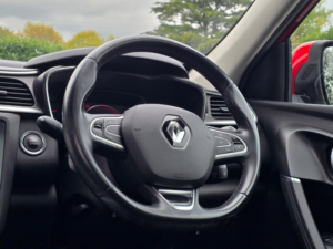 2018 Renault Kadjar 1.5 Blue Dci Gt Line SUV 5dr Diesel Manual Euro 6 (s/s) (115 Ps) in Red — image 6