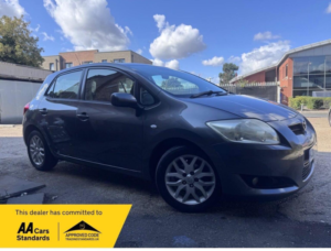 2007 Toyota Auris