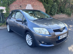 2007 Toyota Auris 1.6 Vvt-I Tr 5dr in Grey — image 3