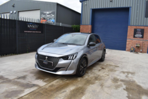 2022 Peugeot 208 1.5 Bluehdi Gt Euro 6 (s/s) 5dr in Grey — image 3