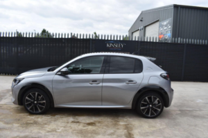 2022 Peugeot 208 1.5 Bluehdi Gt Euro 6 (s/s) 5dr in Grey — image 4