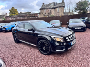 2017 Mercedes-Benz Gla 2.1 Gla200d Amg Line 7g-Dct Euro 6 (s/s) 5dr in Black — image 5
