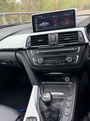 2013 BMW 3 Series 2.0 320i Xdrive M Sport Saloon in Blue — image 4