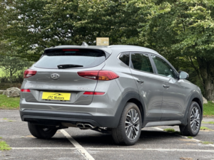 2019 Hyundai Tucson 1.6 Crdi Premium 5dr 2WD Man, Diesel, Grey + Lovely Spec in Grey — image 3
