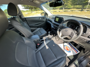 2019 Hyundai Tucson 1.6 Crdi Premium 5dr 2WD Man, Diesel, Grey + Lovely Spec in Grey — image 4