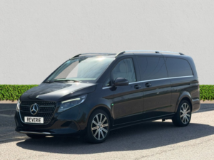 2024 Mercedes-Benz V Class 2.0 V300d Premium MPV 5dr Diesel G-Tronic+ Euro 6 (s/s) (8 Seat, Extra Long) (237 Ps) in Black — image 4