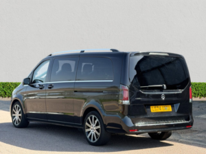 2024 Mercedes-Benz V Class 2.0 V300d Premium MPV 5dr Diesel G-Tronic+ Euro 6 (s/s) (8 Seat, Extra Long) (237 Ps) in Black — image 6
