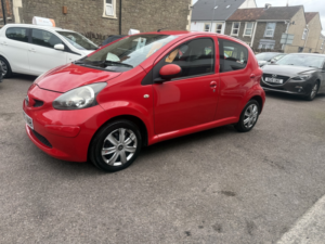 2006 Toyota Aygo 1.0 Vvt-I + in Red — image 2