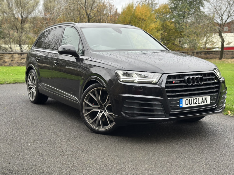 2017 Audi Sq7 4.0 Tdi V8 in Black — image 1