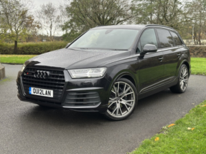 2017 Audi Sq7 4.0 Tdi V8 in Black — image 2