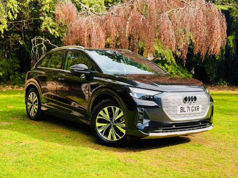 2022 Audi Q4 E-Tron 40 Sport SUV 5dr Electric Auto 82kwh (204 Ps) in Black — image 1