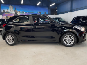 2018 Kia Rio 1.25 2 Euro 6 (s/s) 5dr in Black — image 5
