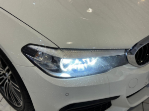 2017 BMW 5 Series 2.0 520d M Sport Touring in White — image 4