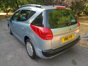 2011 Peugeot 207 Sw 1.4 Vti Active in Blue — image 5