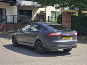 2011 Ford Mondeo 2.0 Tdci Titanium Hatchback 5dr Diesel Powershift Euro 5 (163 Ps) in Grey — image 4