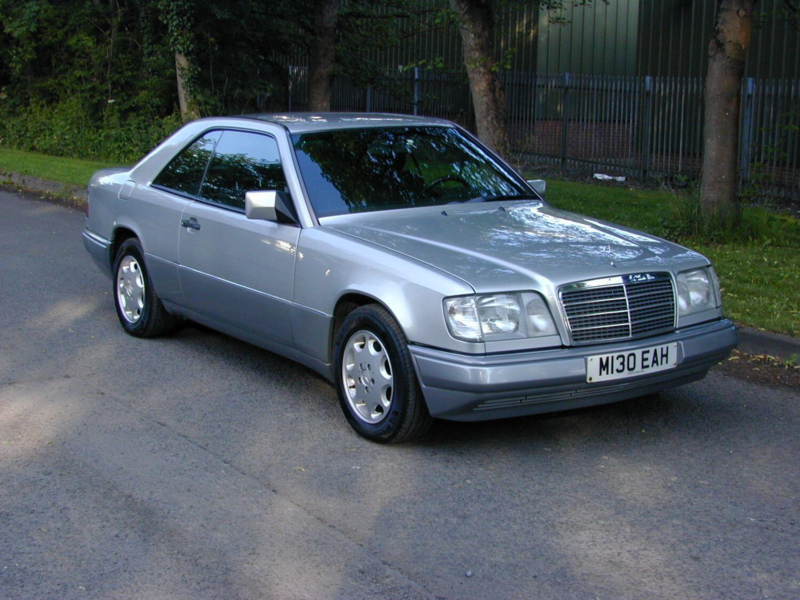 1994 Mercedes-Benz 220 Ref 8704 - Mercedes Benz W124 E220 Coupe Manual – Air Con (lhd - Ex Belgium) in Silver — image 1