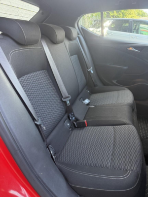 2017 Vauxhall Astra 1.4 I Turbo Sri Nav in Red — image 6