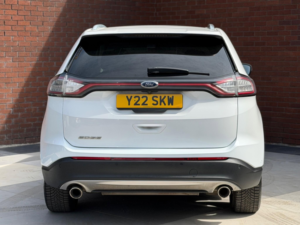 2016 Ford Edge 2.0 Tdci Titanium Powershift AWD Euro 6 (s/s) 5dr in White — image 4