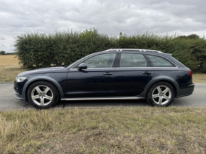 2015 Audi A6 Allroad 3.0 Tdi V6 in Blue — image 4