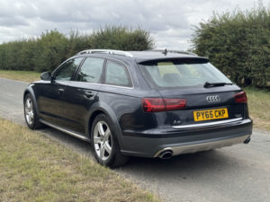 2015 Audi A6 Allroad 3.0 Tdi V6 in Blue — image 5