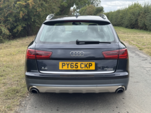 2015 Audi A6 Allroad 3.0 Tdi V6 in Blue — image 6
