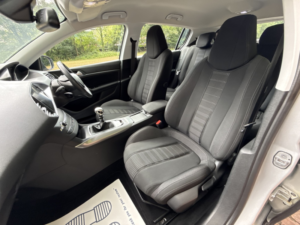 2016 Peugeot 308 1.2 Puretech Allure in Silver — image 5