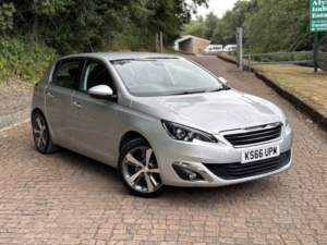 2016 Peugeot 308 1.2 Puretech Allure in Silver — image 6