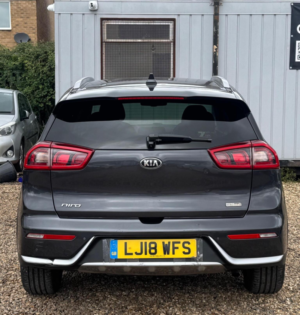 2018 Kia Niro 1.6h Gdi 2 Dct Euro 6 (s/s) 5dr in Grey — image 7