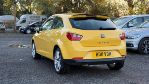 2011 SEAT Ibiza 1.6 Tdi Cr Sport Sport Coupe Euro 5 3dr in Yellow — image 4