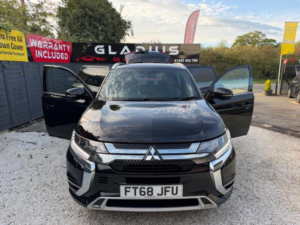 2019 Mitsubishi Outlander 2.4h Twinmotor 13.8kwh 4h CVT 4WD Euro 6 (s/s) 5dr in Black — image 5