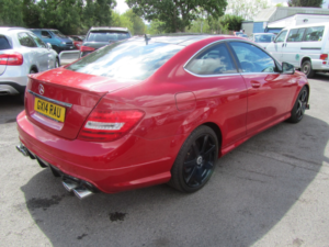 2014 Mercedes-Benz C Class 2.1 C220 Cdi Amg Sport Edition in Red — image 3