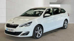 2016 Peugeot 308 Sw 1.2 Puretech Allure Eat Euro 6 (s/s) 5dr in White — image 2