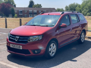 2015 Dacia Logan Mcv 0.9 Tce Laureate Euro 5 5dr in Red — image 3