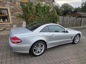 2007 Mercedes-Benz Sl 3.5 Sl350 in Silver — image 3